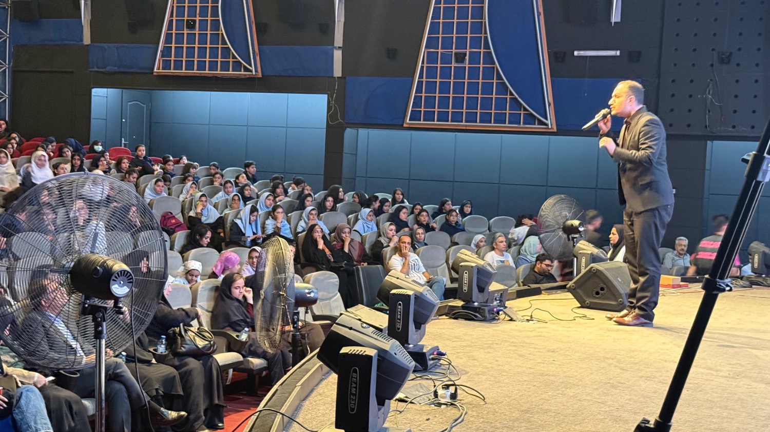 برگزاری جشن روز دختر ویژه دانش آموزان